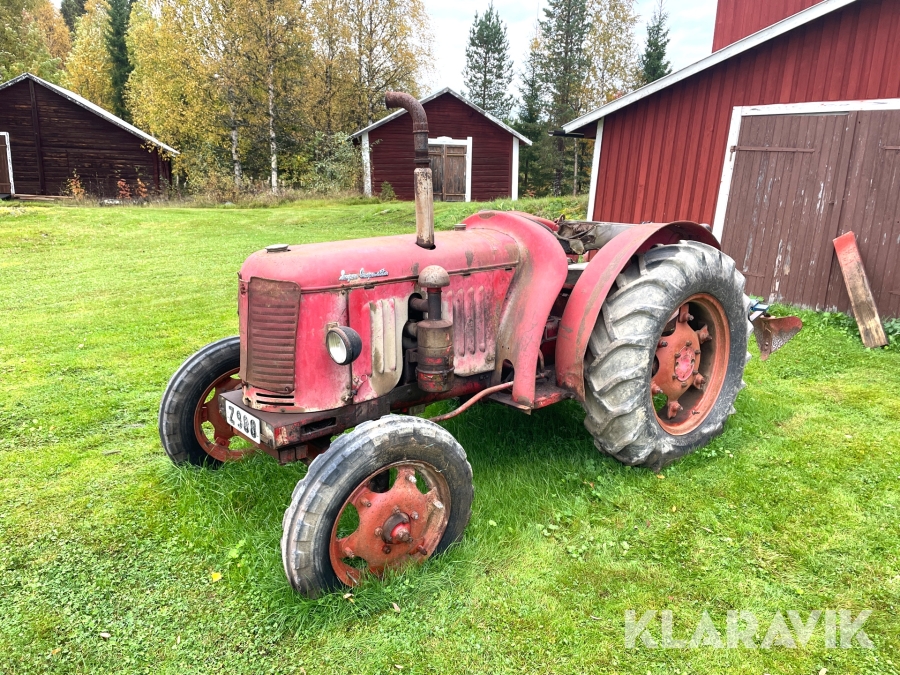 Veterantraktor David Brown Super Cropmaster