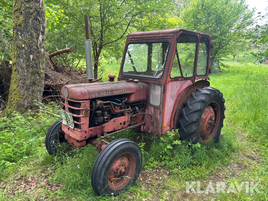 Traktor Volvo BM 425
