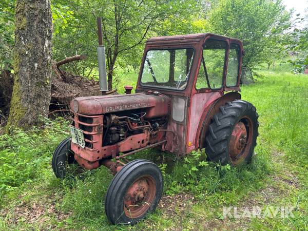 Traktor Volvo BM 425