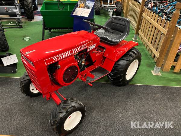 Trädgårdstraktor Wheel Horse C-120 8-speed