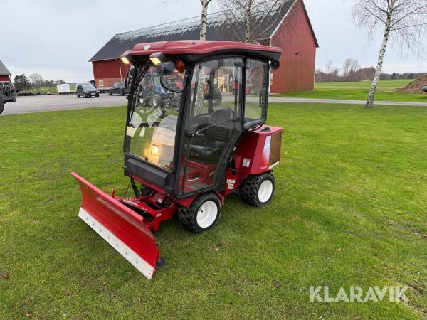 Åkgräsklippare Ventrac 3000 med plog, klippdäck & sopborste