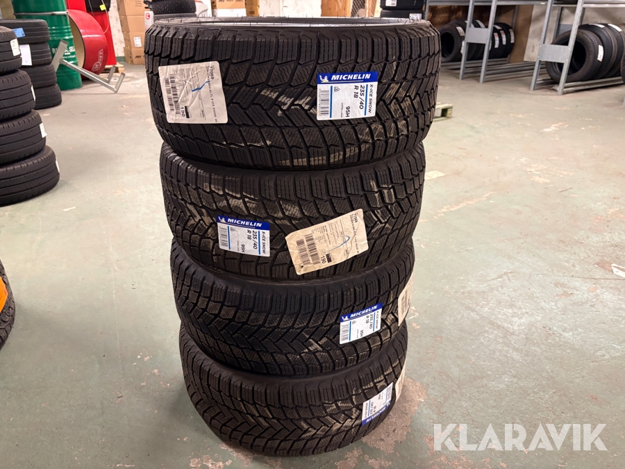Däck Michelin X-ice snow 235/40R18 4st
