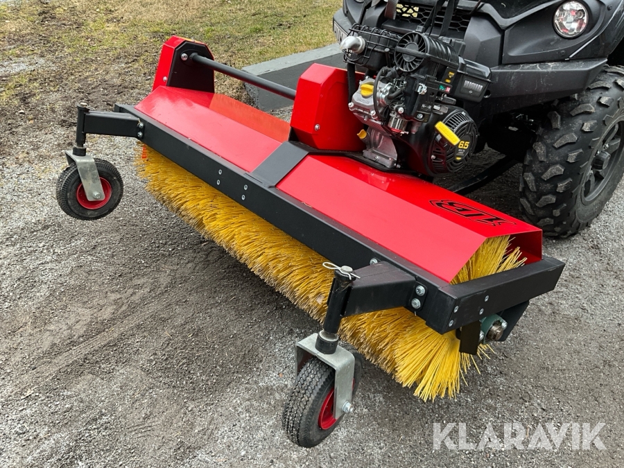 Sopvals Iron Baltic 48.0000 med universalfäste för ATV