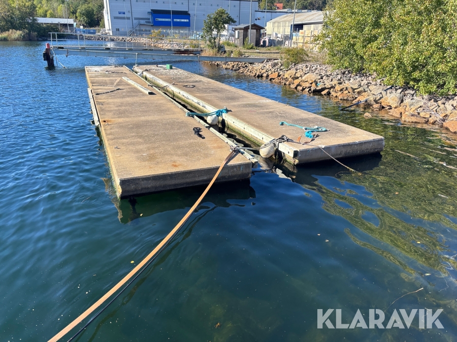 Flyttbrygga i betong 2 st