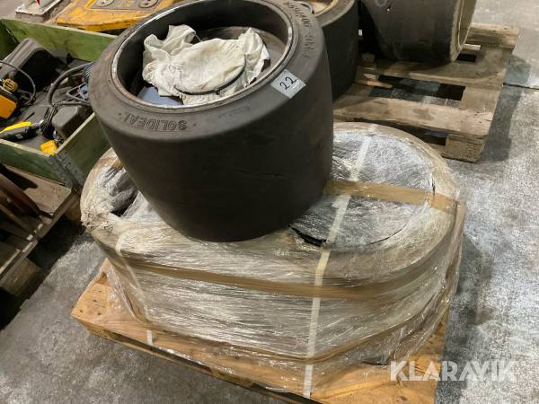 Massiva hjul Solideal 22x16x16 3st