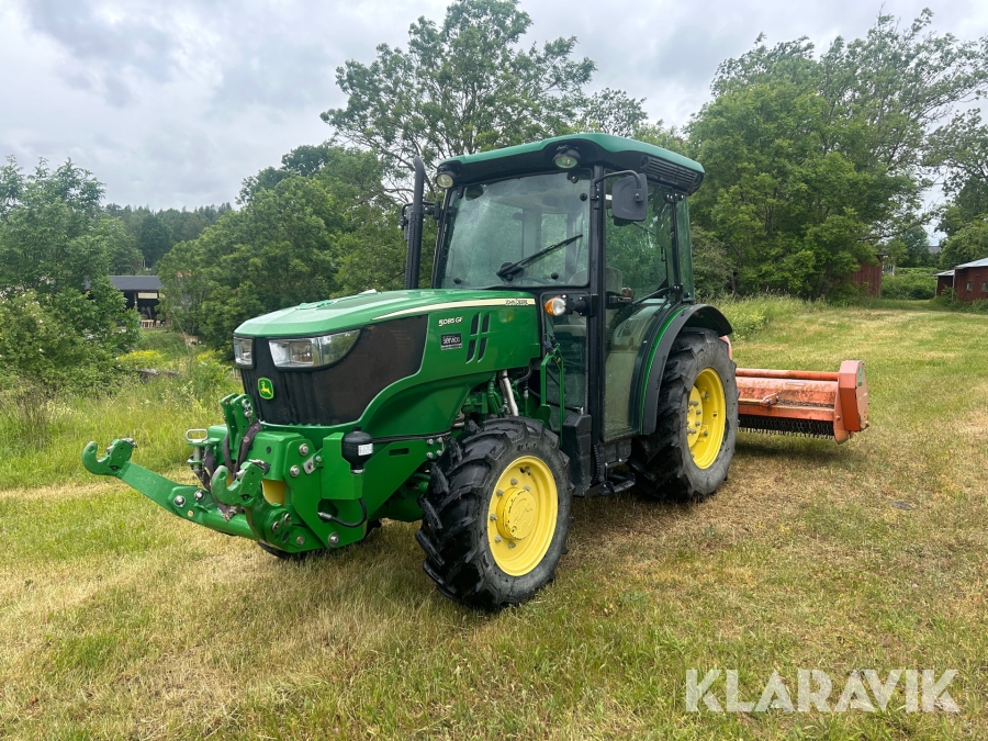 Traktor John Deere 5085GF