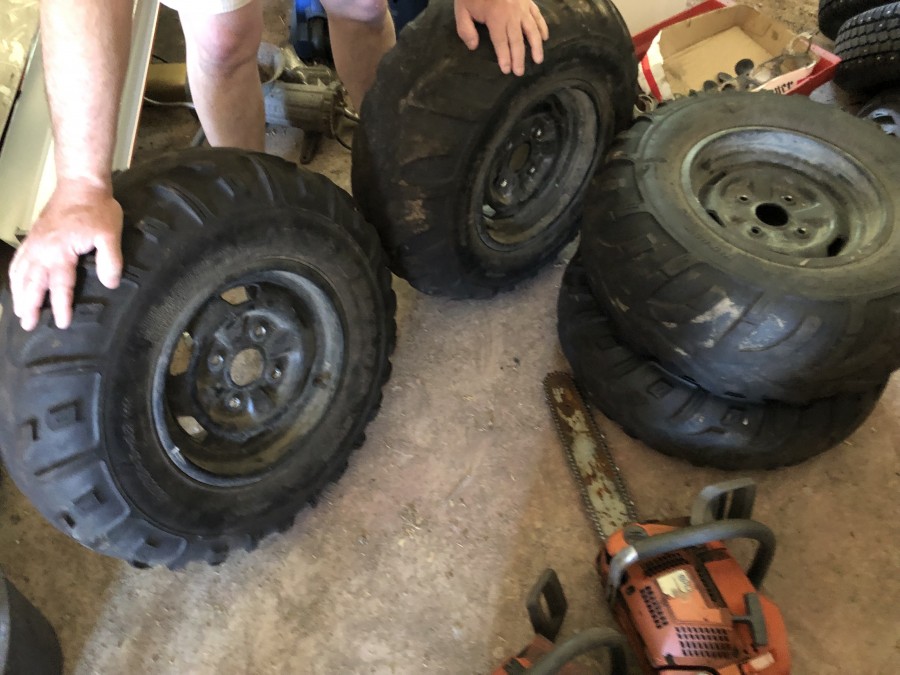 4st Fyrhjulingsdäck