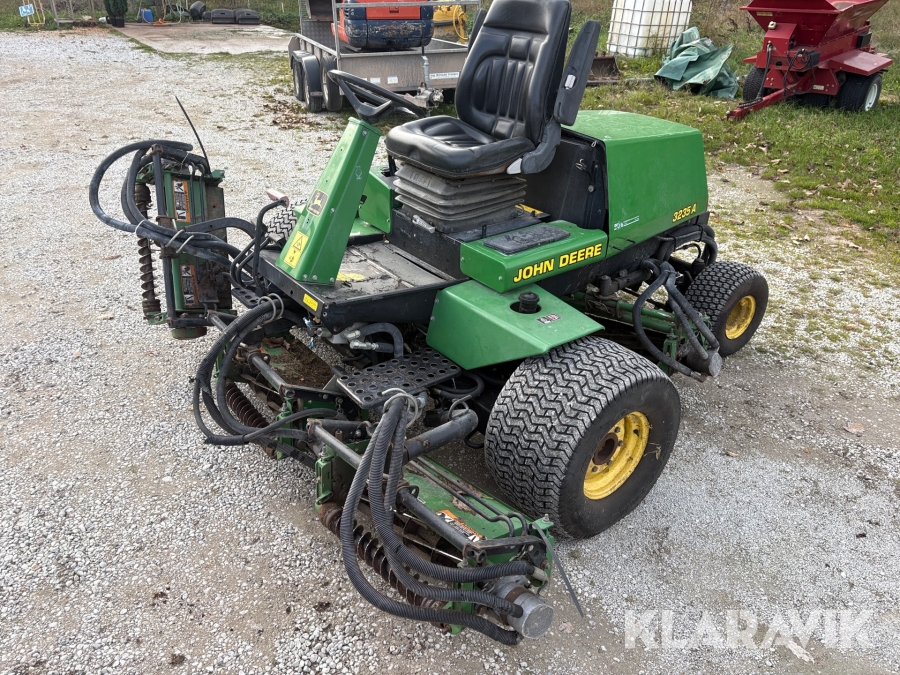 Gräsklippare fairwayklippare John Deere 3235A