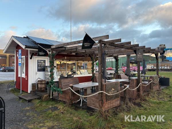 Restaurangbodar med terasser inklusive 20ft container