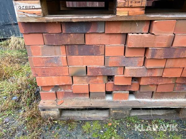 Fasadtegel cirka 300 st
