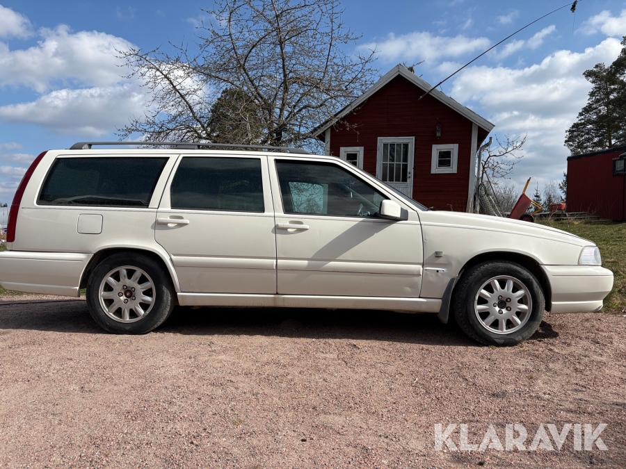 Volvo V70
