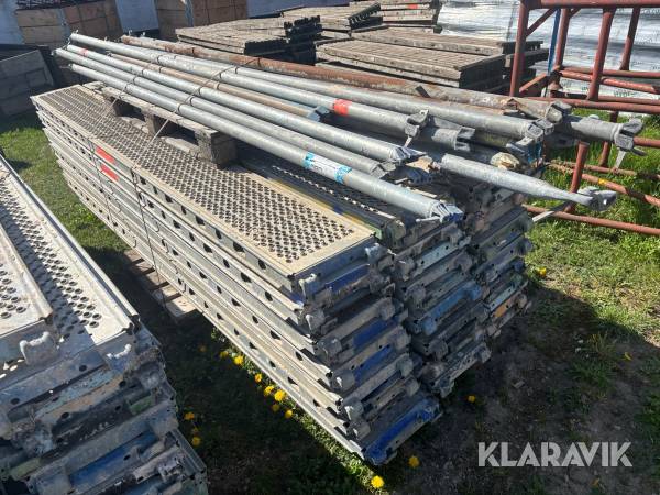 Diverse Ställningsmaterial med tillbehör Layher 3000x320mm
