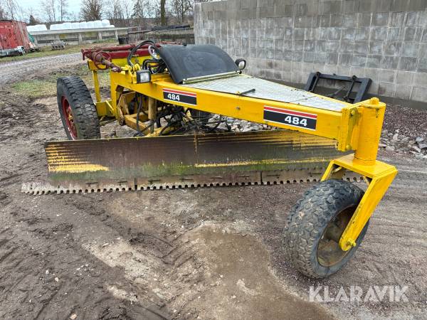 Vägskrapa/hyveltillsats Vreten 4200-1 med stora BM-fäste