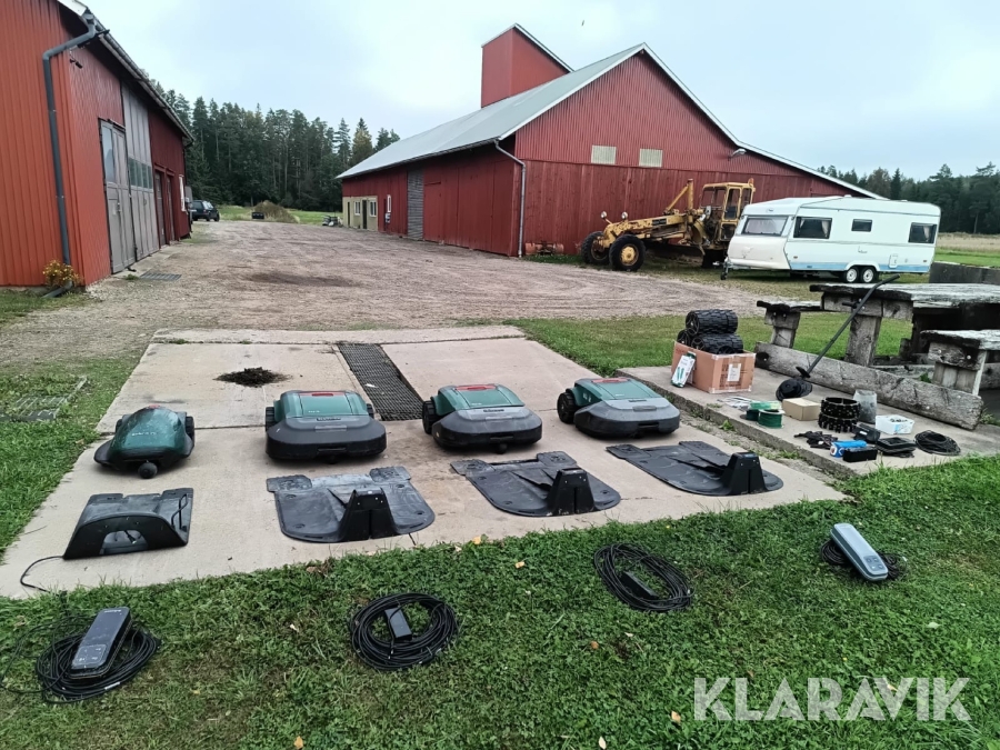 Robotgräsklippare med reservdelar Robomow RS & RC