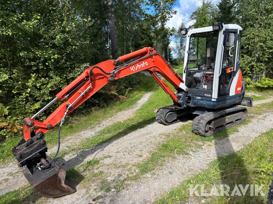 Grävmaskin Kubota KX61-3 med 3 st redskap