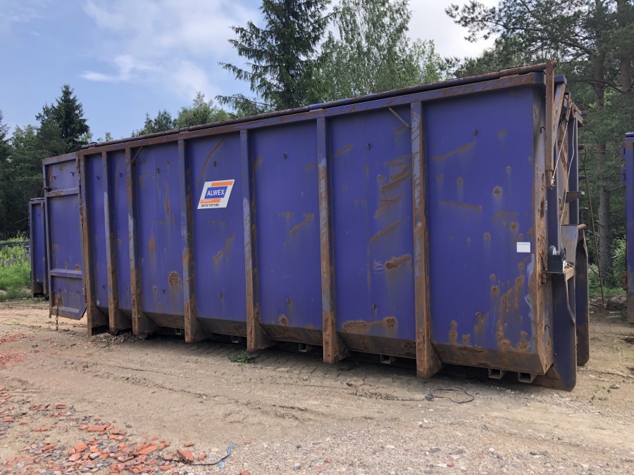 Lastväxlarcontainer med plåttak