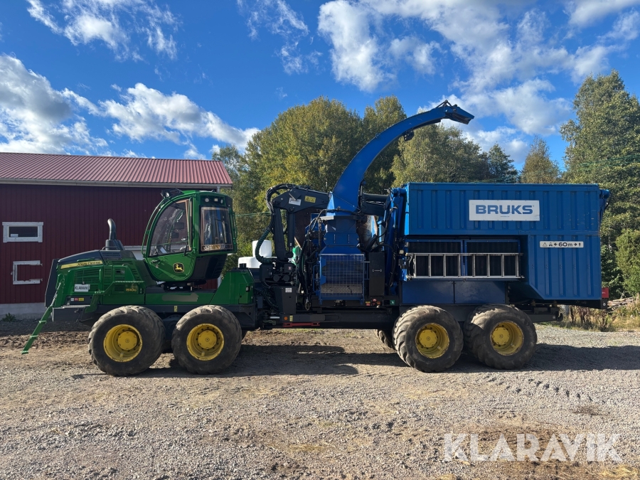 Flishugg John Deere 1510G med Bruks 806.2 STC