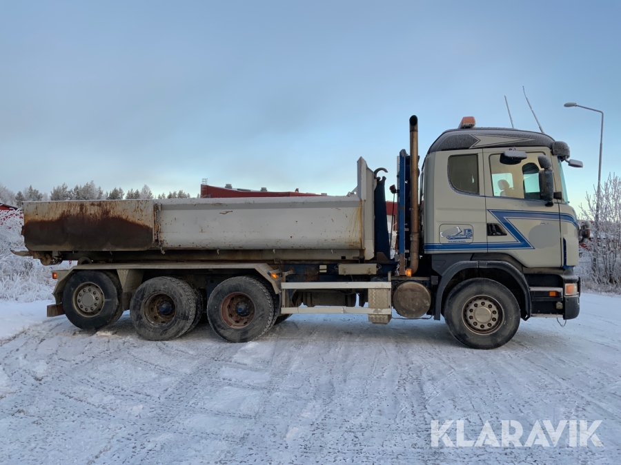Lastväxlare Scania R500 tridem plogutrustad