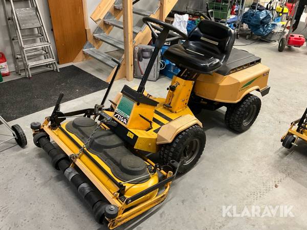 Åkgräsklippare Stiga Park