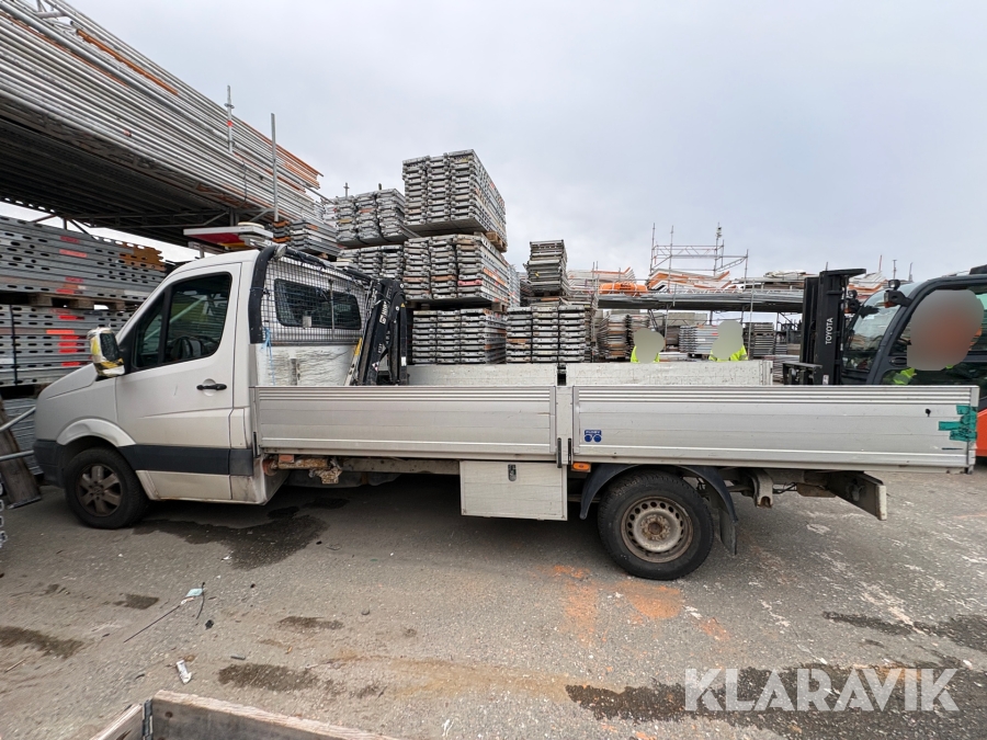 Flakbil med kran Volkswagen Crafter