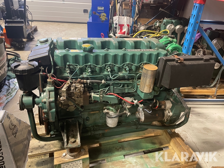 Dieselmotor Volvo Penta 40A med panel & kablage