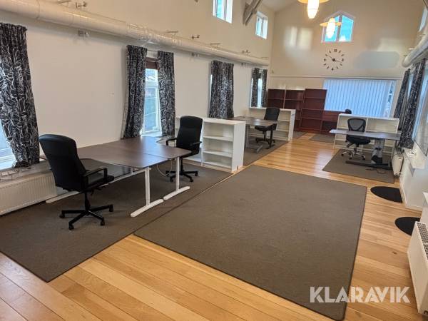 Diverse Kontorsmöbler - Större parti