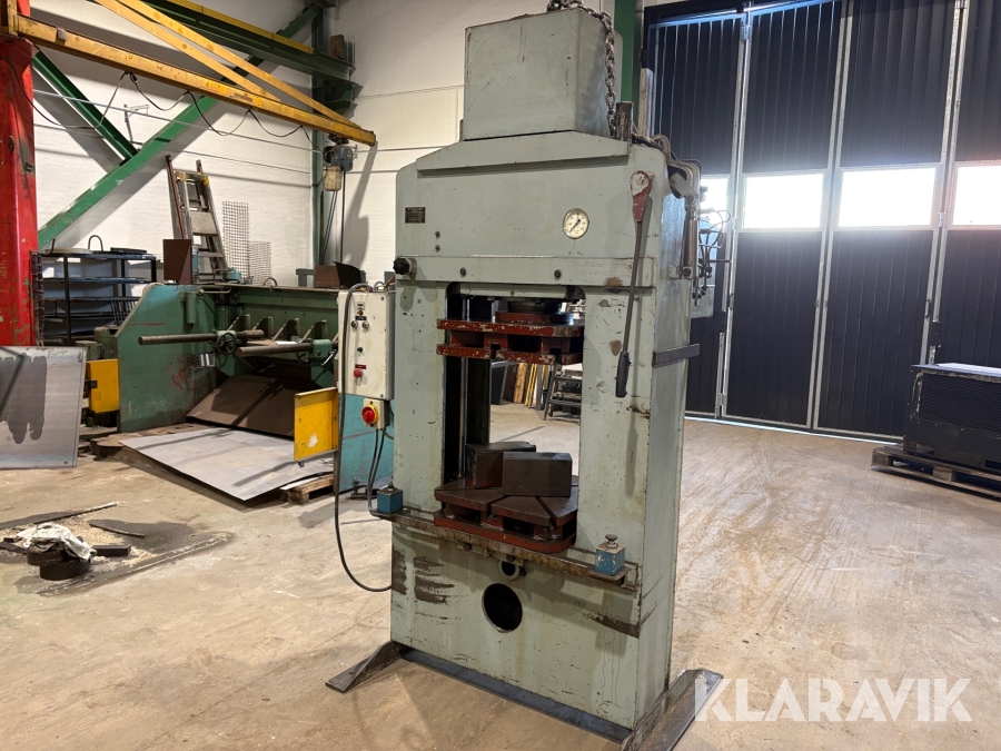 Hydrauliskpress Tjörnarpsverken 100 ton