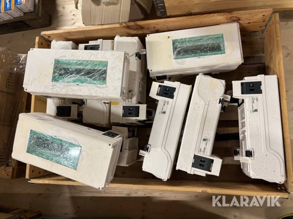 Kopplingsboxar Schneider canalis KSB100SM412 10st