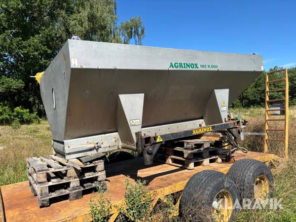 Torrgödselspridare Agrinox MZ 9.000