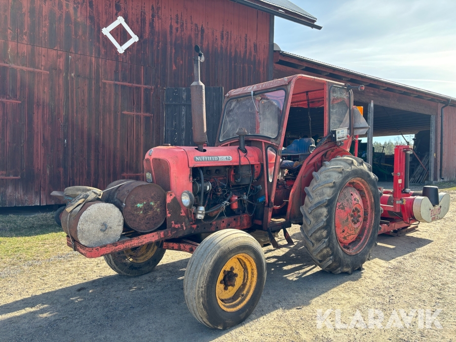 Traktor Nuffield 10/42 2st