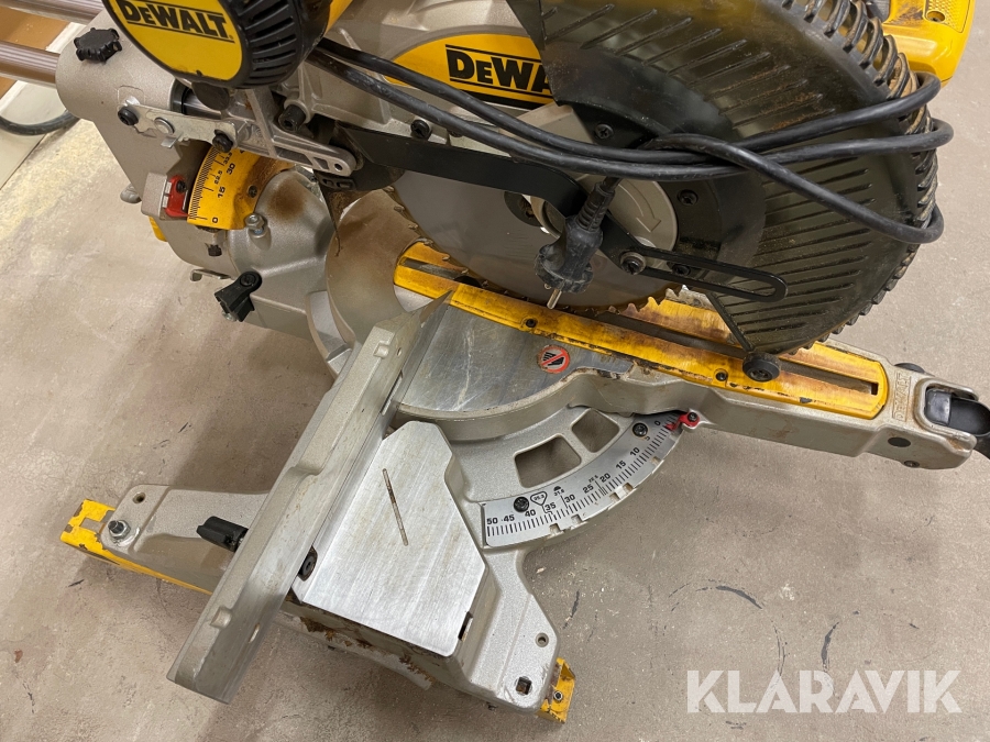 Sågmaskin Dewalt DWS727-QS, Göteborg, Klaravik auktioner