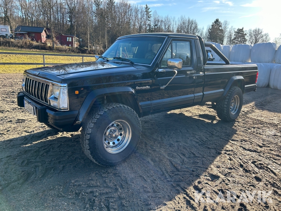Pickup Jeep Comanche skattebefriad