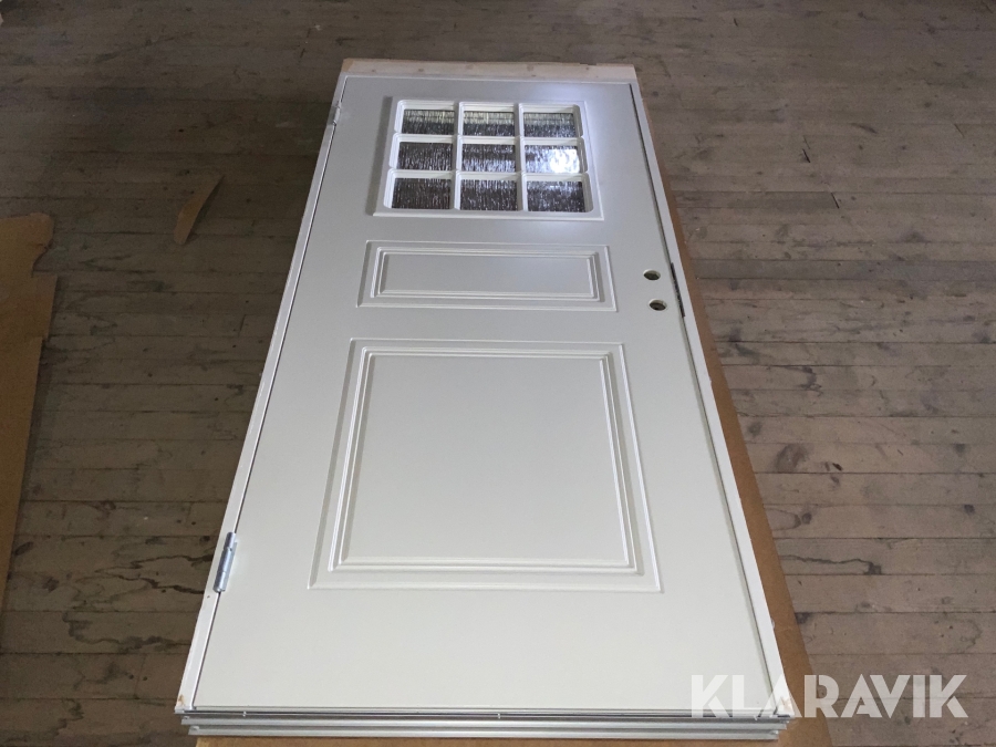 Ytterdörr   med karm