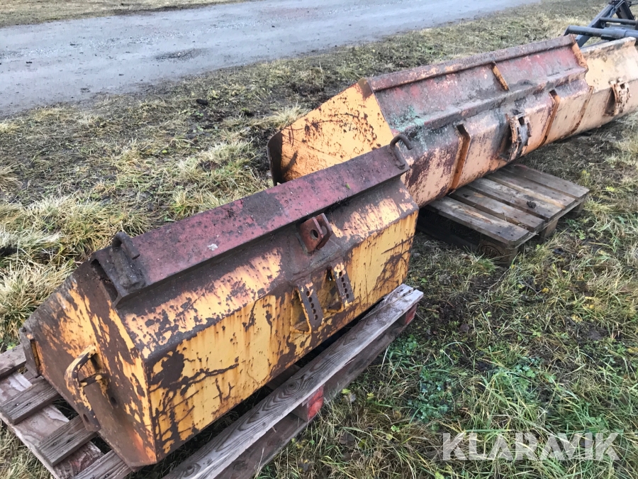 Lastare med redskap Ålö Quicke Multi H