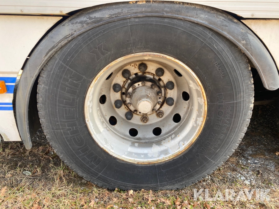 Hästlastbil Scania R143 ML 6X2L