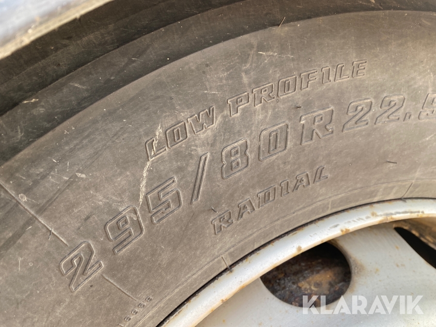 Hästlastbil Scania R143 ML 6X2L