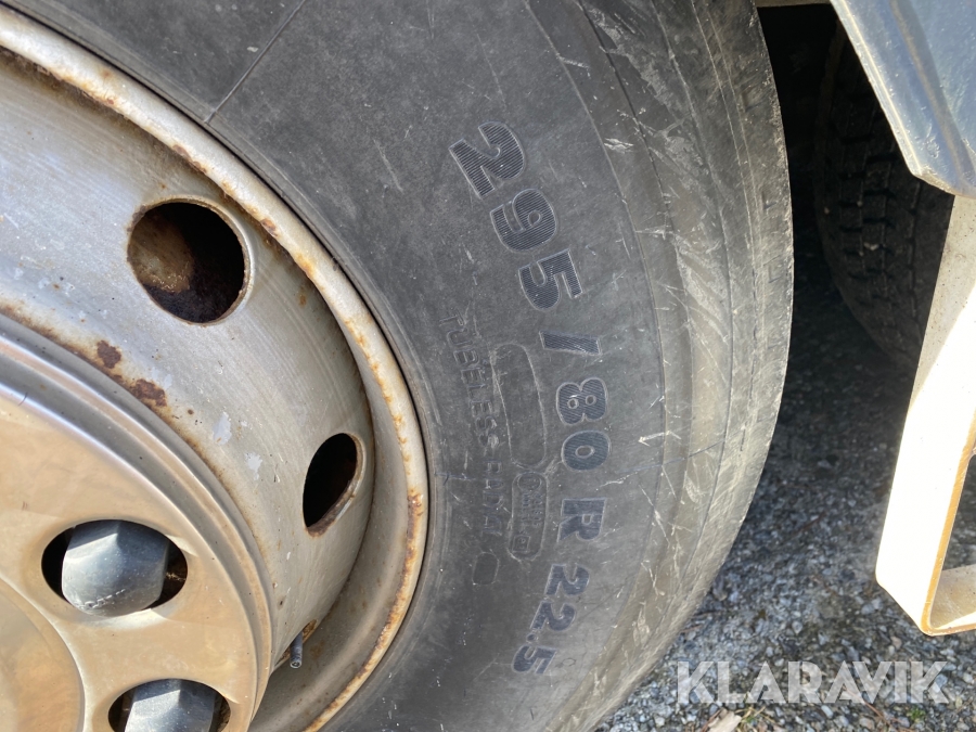 Hästlastbil Scania R143 ML 6X2L