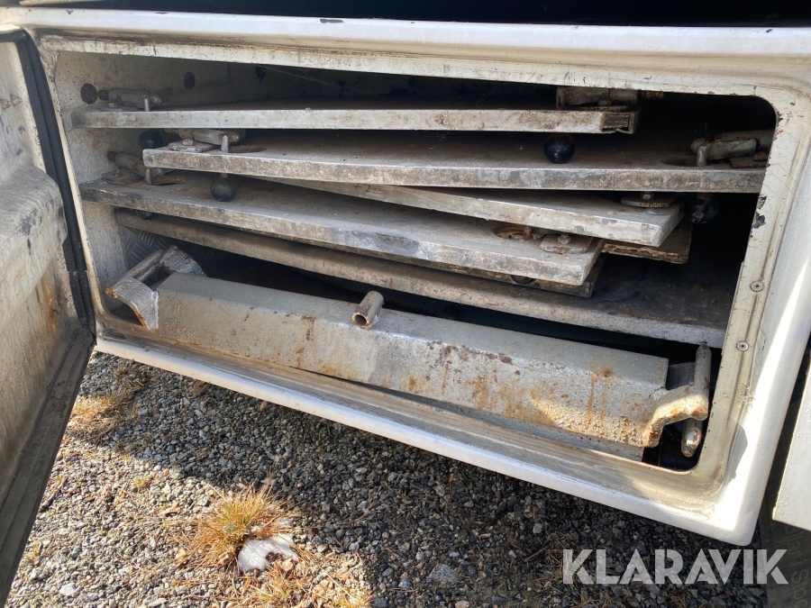 Hästlastbil Scania R143 ML 6X2L