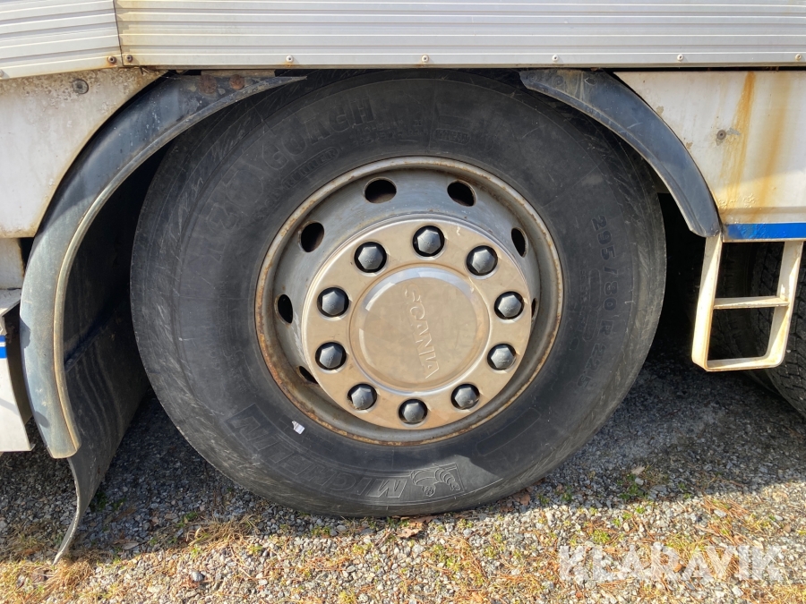 Hästlastbil Scania R143 ML 6X2L