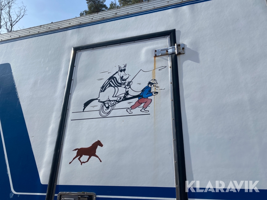 Hästlastbil Scania R143 ML 6X2L