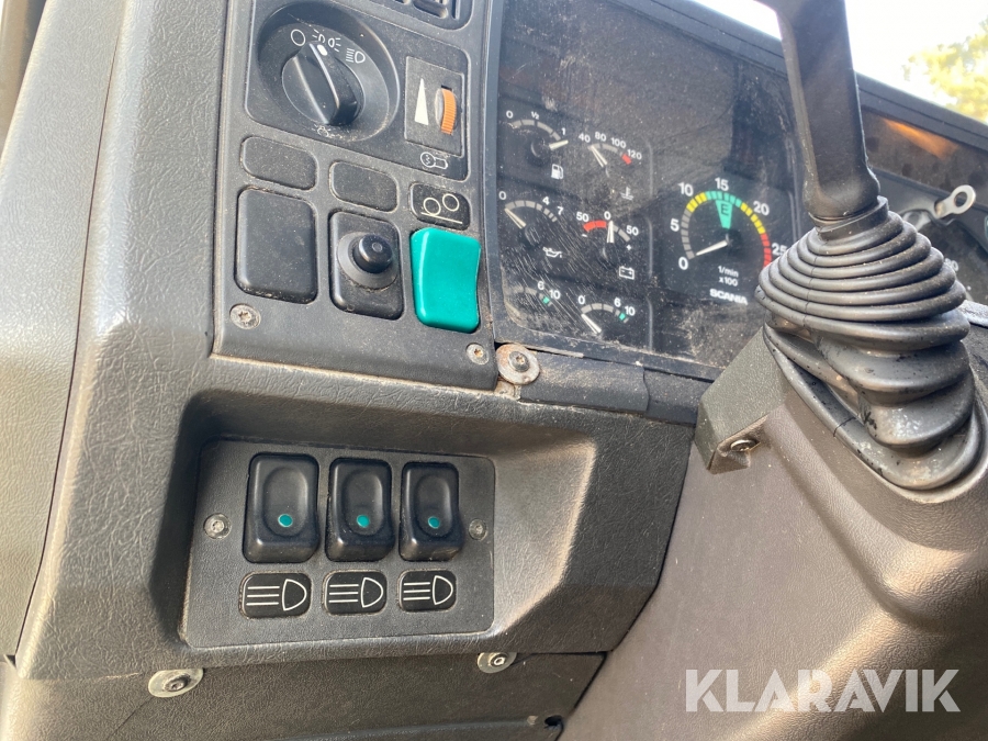 Hästlastbil Scania R143 ML 6X2L