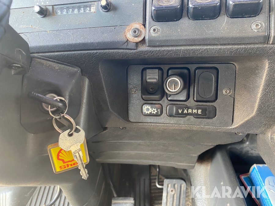 Hästlastbil Scania R143 ML 6X2L