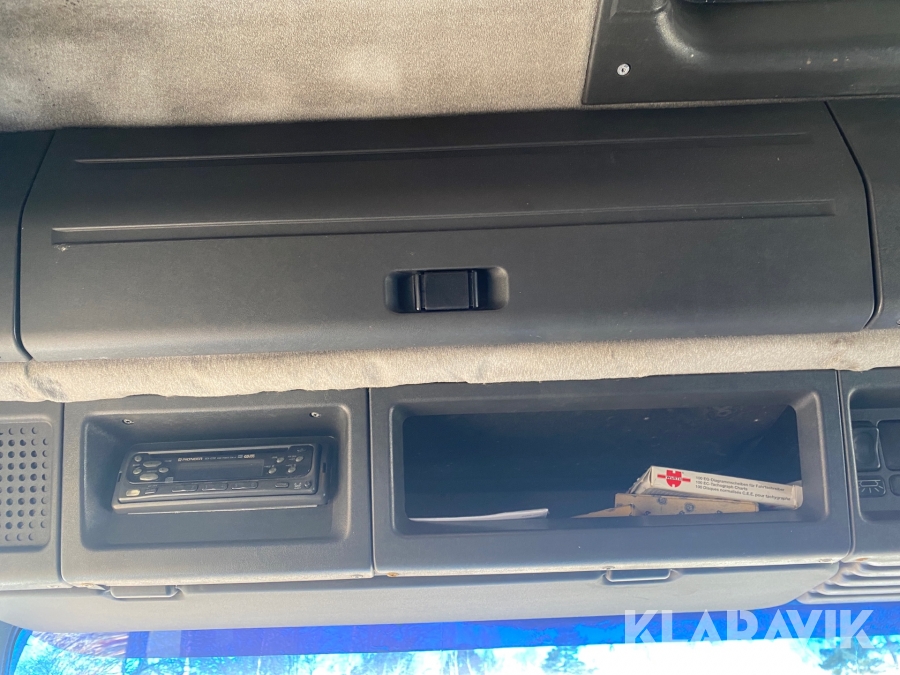 Hästlastbil Scania R143 ML 6X2L