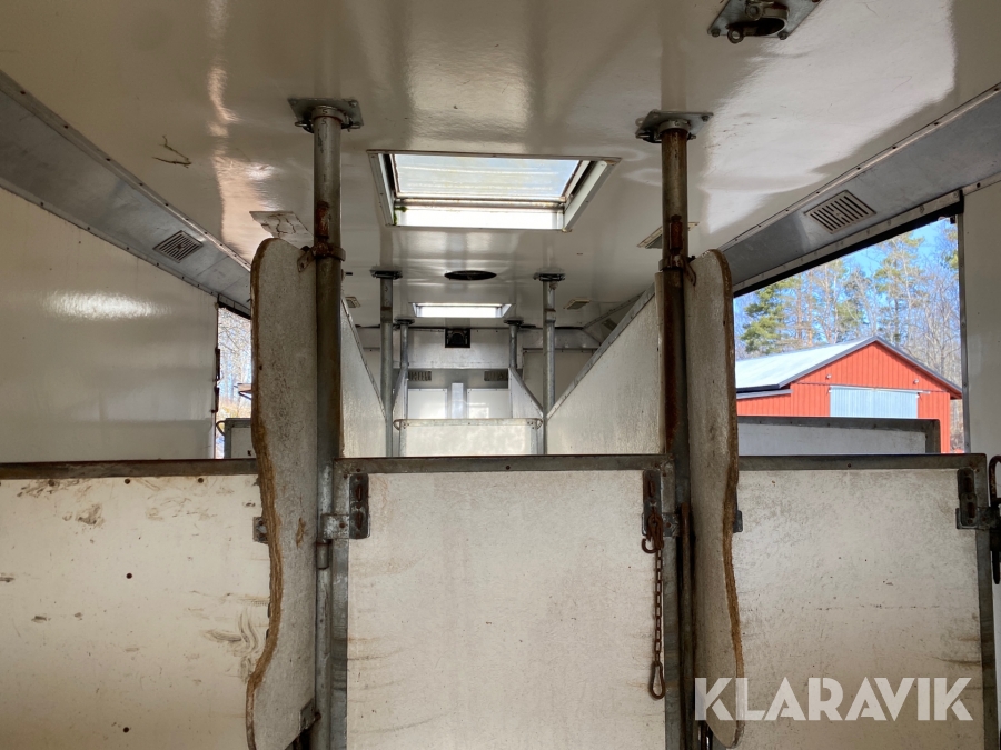 Hästlastbil Scania R143 ML 6X2L