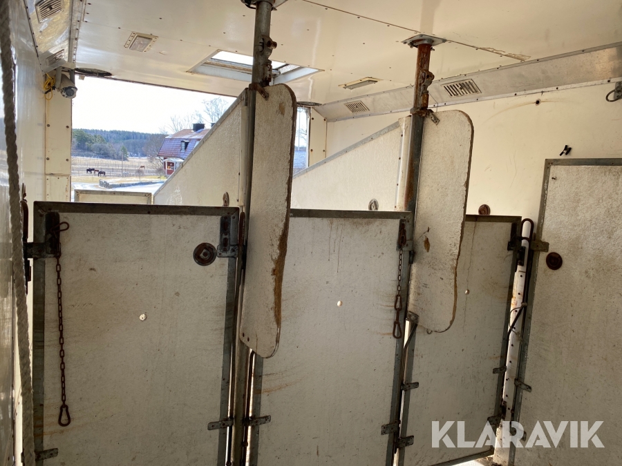 Hästlastbil Scania R143 ML 6X2L