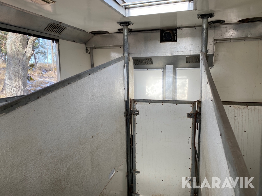 Hästlastbil Scania R143 ML 6X2L