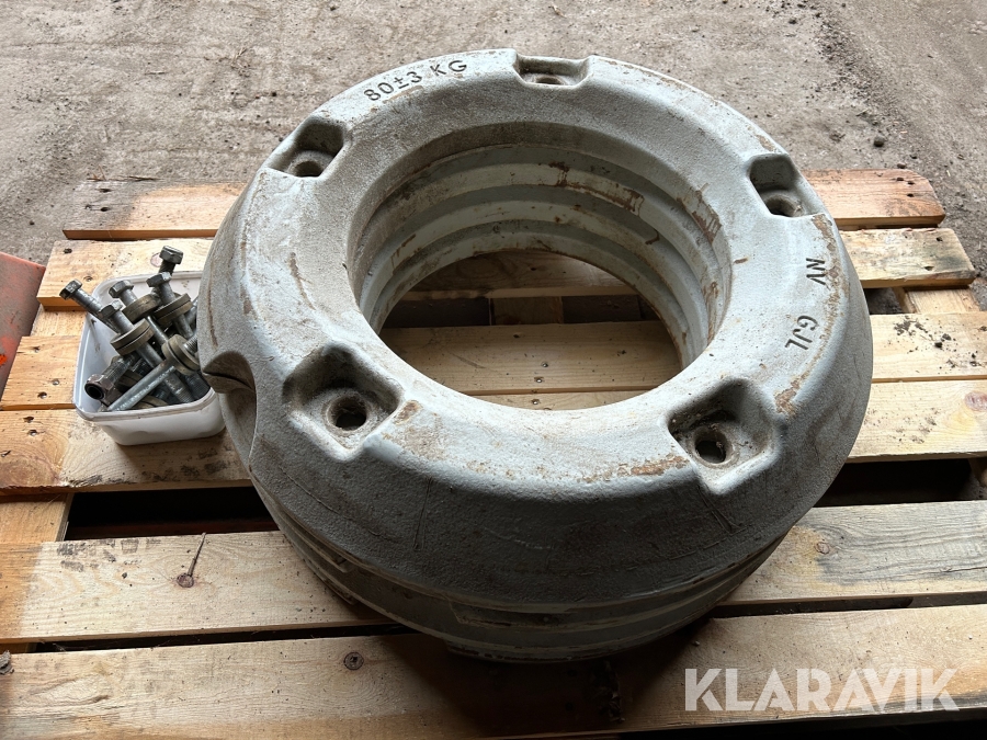 Hjulvikter bak Valtra