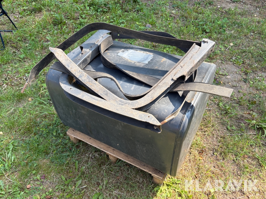 Bränsletank Mercedes ca 300L