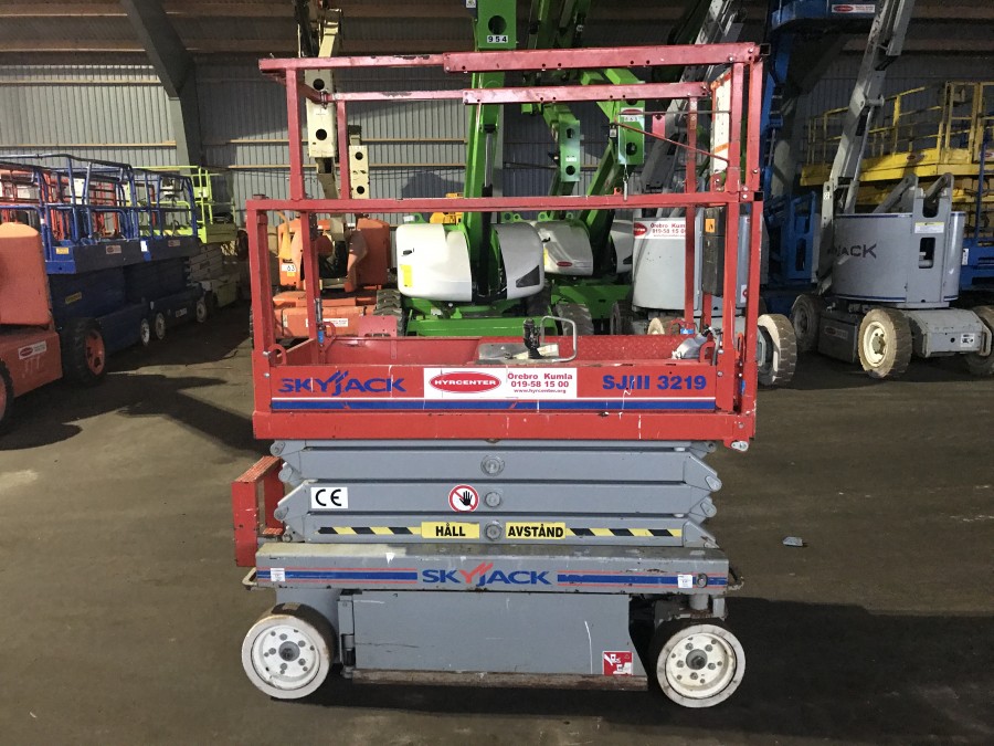 Saxlift Sky Jack 3219 El