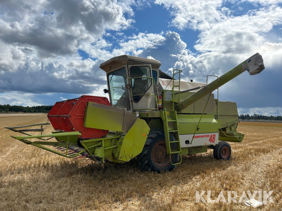 Tröska Claas Dominator 48 10 fot